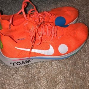 Nike OFF-WHITE X ZOOM FLY MERCURIAL FLYKNIT